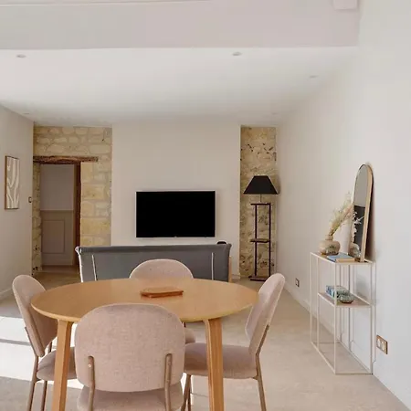 Semesterbostad La Maison Leoncine Allonnes (Maine-et-Loire)